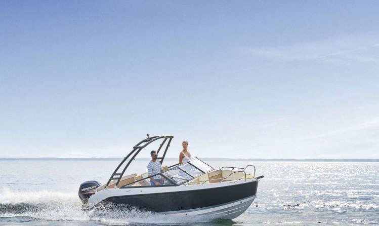 Quicksilver Activ 605 Bowrider