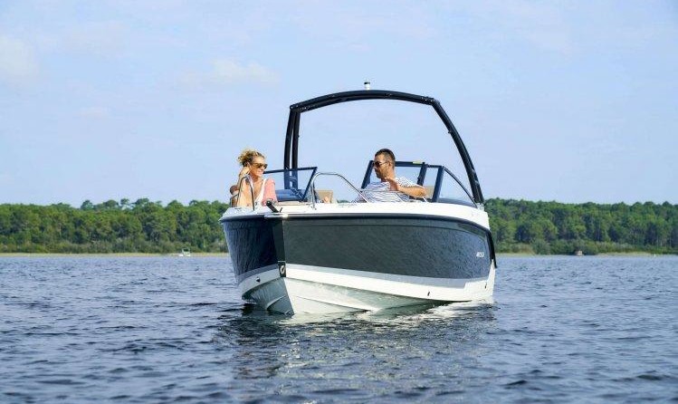 Quicksilver Activ 605 Bowrider