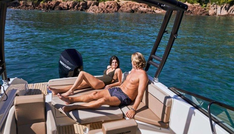 Quicksilver Activ 675 Bowrider