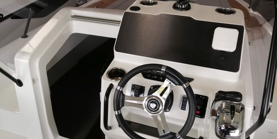 Beneteau Flyer 7 SUNdeck