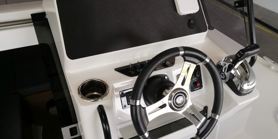 Beneteau Flyer 7 SUNdeck