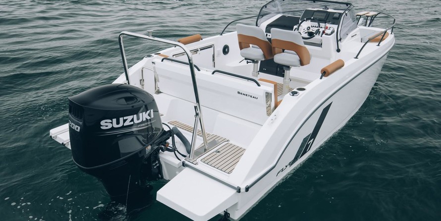 Beneteau Flyer 7 SUNdeck