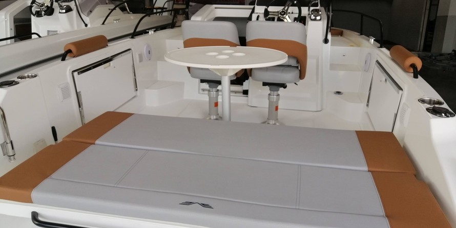 Beneteau Flyer 7 SUNdeck