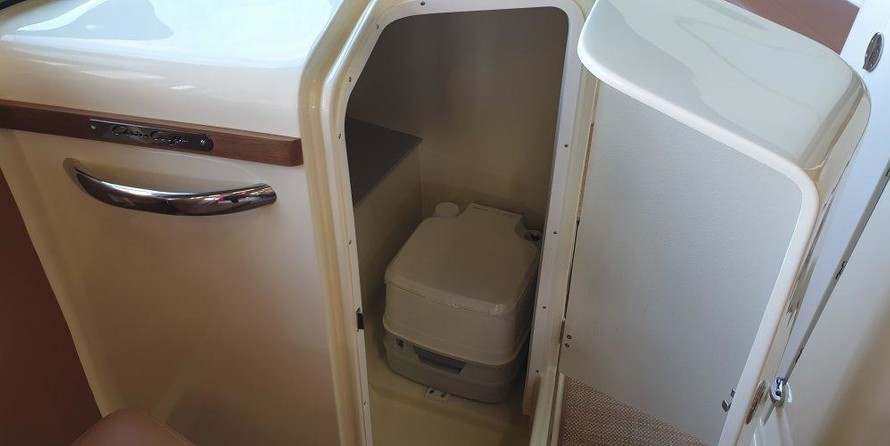 Chris-Craft Launch 27