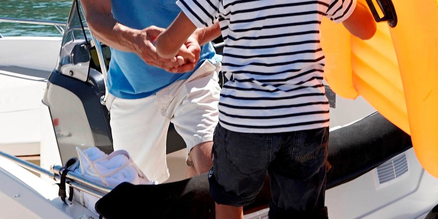 Quicksilver Activ 455 Open