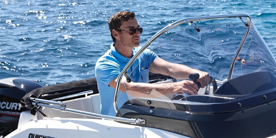 Quicksilver Activ 455 Open