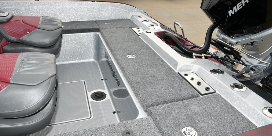 Everglades 230 cc w/ 250 verado