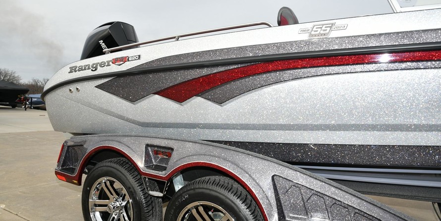 Everglades 230 cc w/ 250 verado