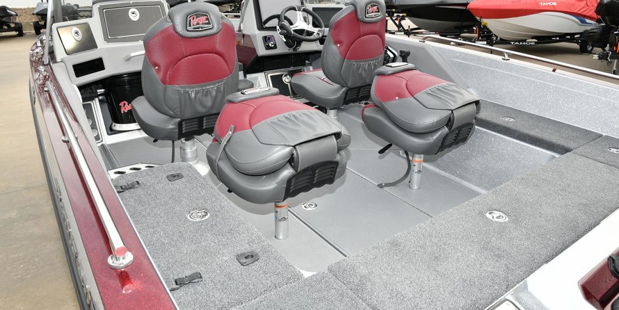 Everglades 230 cc w/ 250 verado