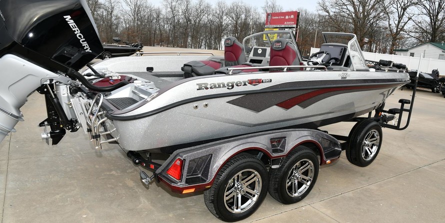 Everglades 230 cc w/ 250 verado