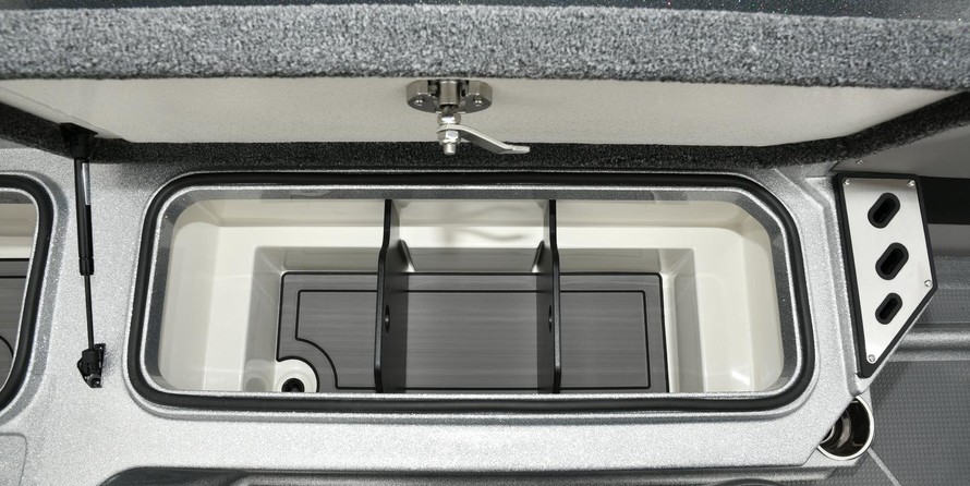 Everglades 230 cc w/ 250 verado