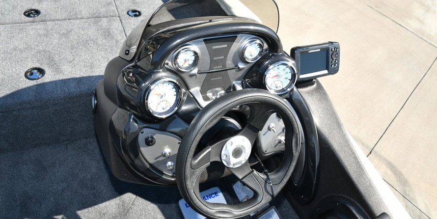 Tracker Pro Team 175 TF