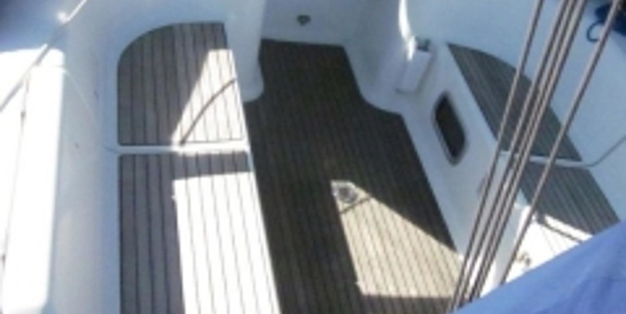 Dufour 40 Performance