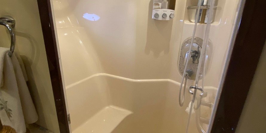 Sea Ray 580 Sedan Bridge