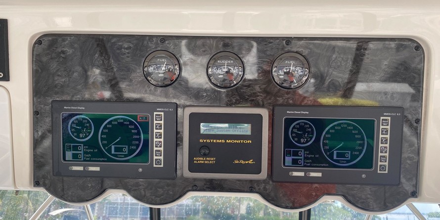 Sea Ray 580 Sedan Bridge