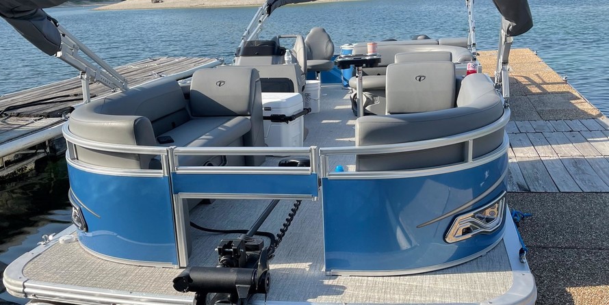 Premier Pontoons S-Series RF