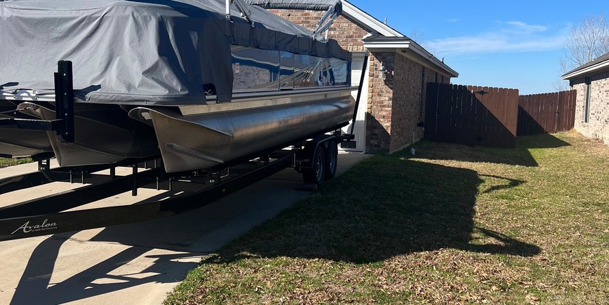 Premier Pontoons S-Series RF