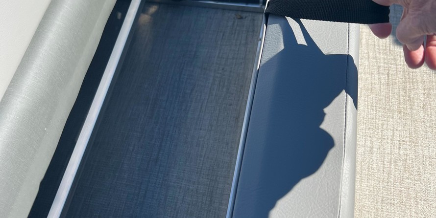 Premier Pontoons S-Series RF