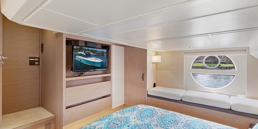 Beneteau Monte Carlo 5