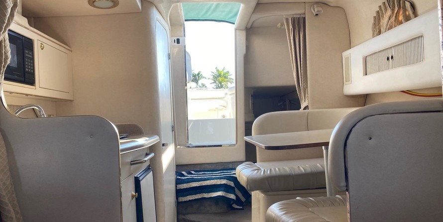 Sea ray 270 sundancer