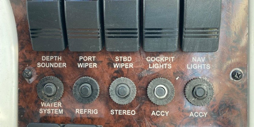 Sea ray 270 sundancer