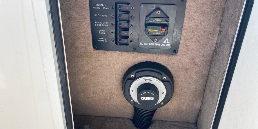 Sea ray 270 sundancer