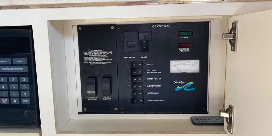 Sea ray 270 sundancer