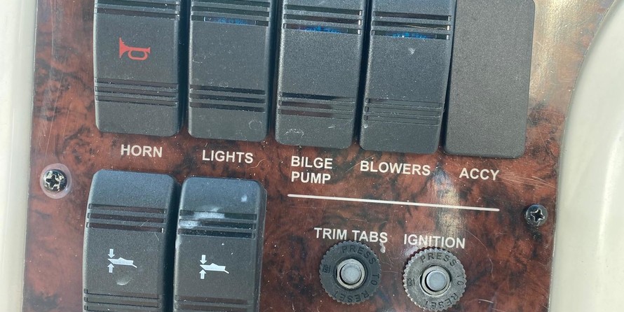 Sea ray 270 sundancer