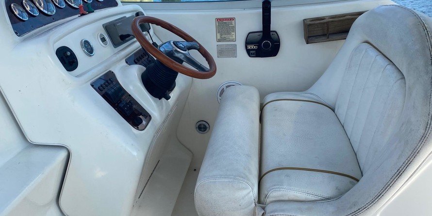 Sea ray 270 sundancer