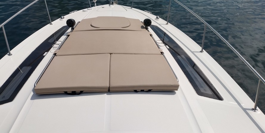 Sea Ray 350 Sundancer