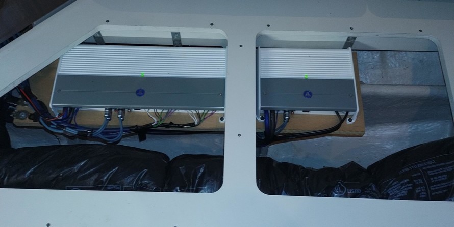 Sea Ray 350 Sundancer