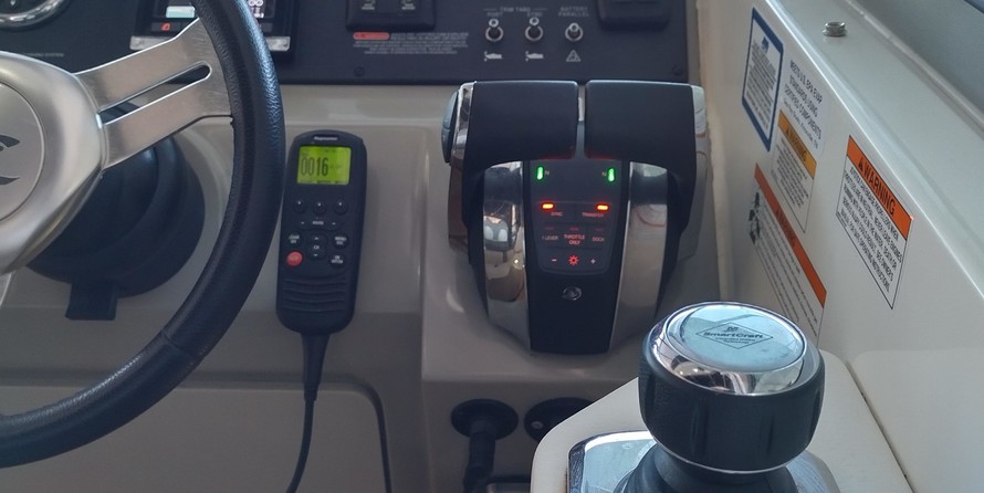 Sea Ray 350 Sundancer