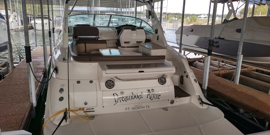 Sea Ray 350 Sundancer