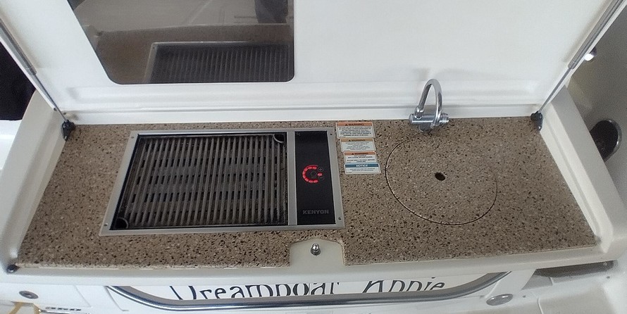 Sea Ray 350 Sundancer