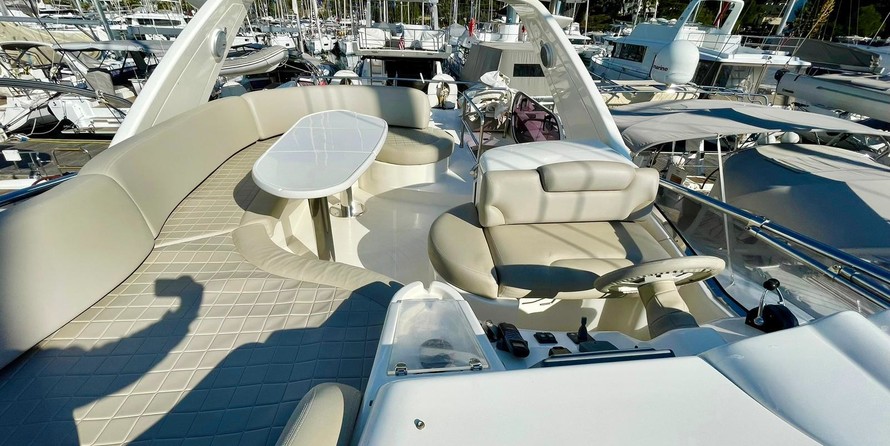 Azimut 50