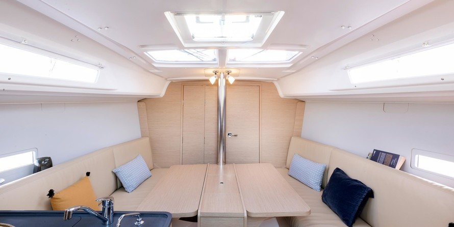 Dufour 32