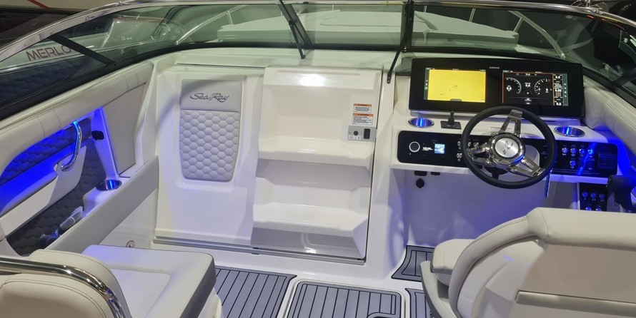 Sea Ray Sun Sport 250