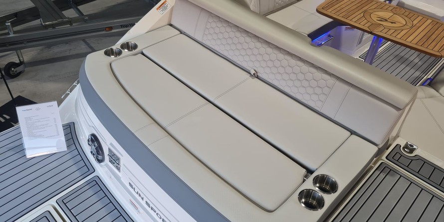 Sea Ray Sun Sport 250