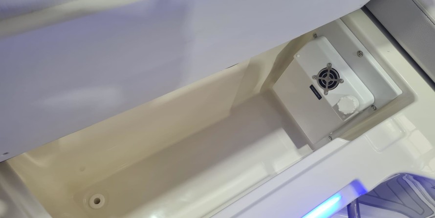 Sea Ray Sun Sport 250