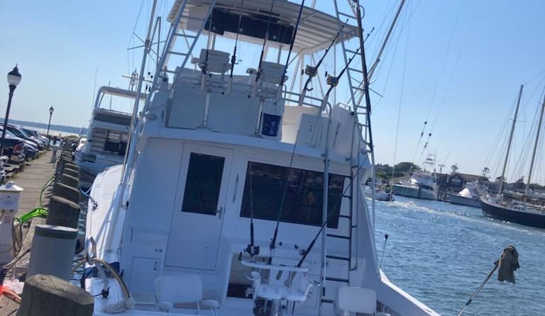 Hatteras 77 Convertible