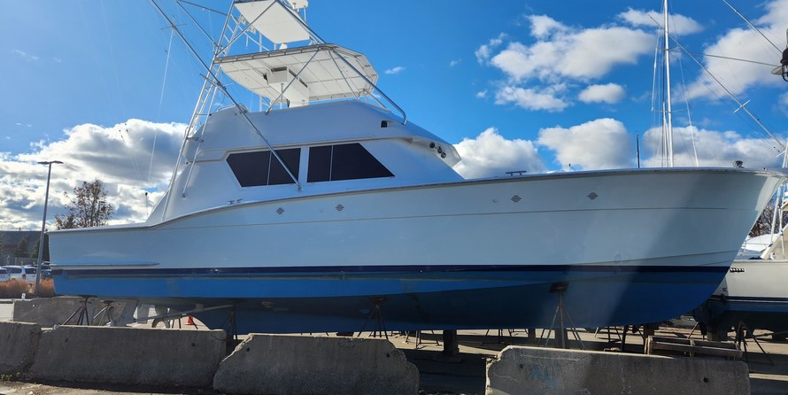 Hatteras 77 Convertible