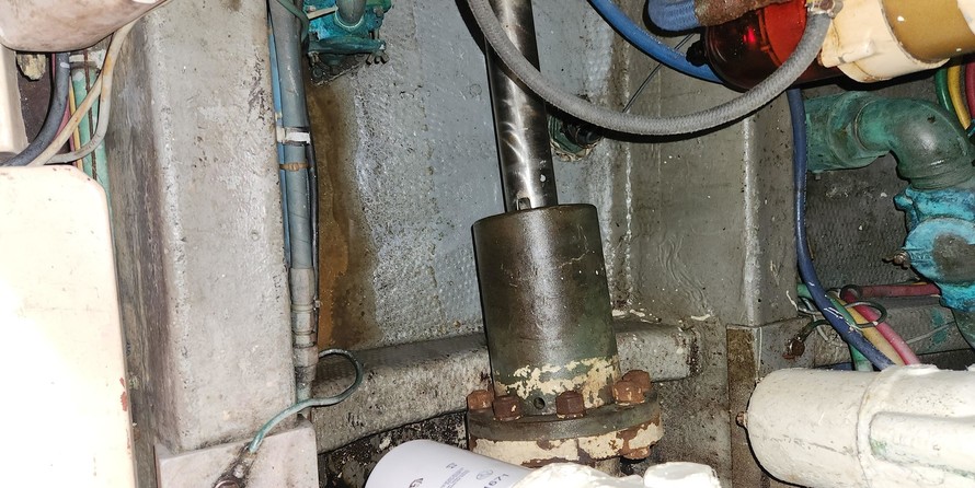 Hatteras 77 Convertible