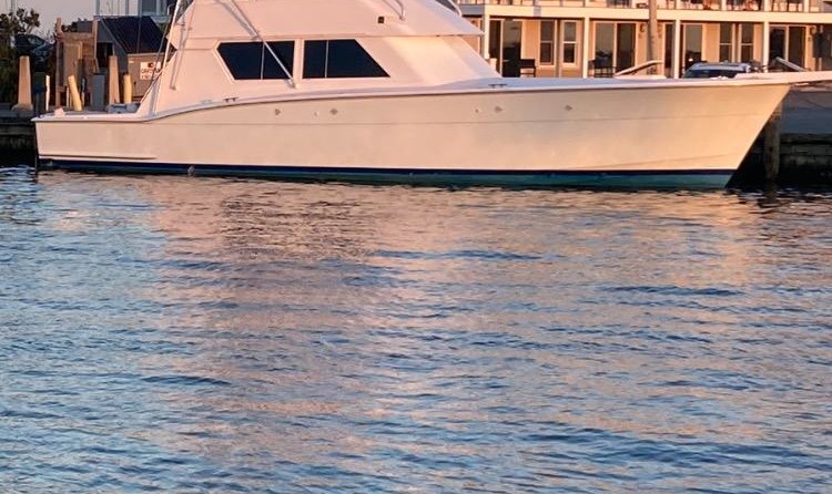 Hatteras 77 Convertible