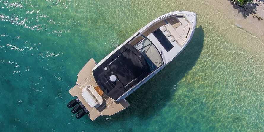 Cruisers Yachts 50 Cantius