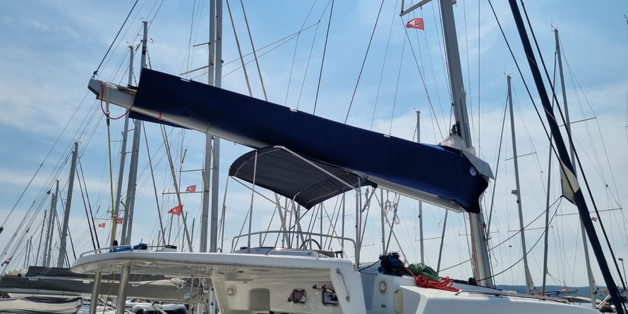 Lagoon 440 - 4 + 2 cab.