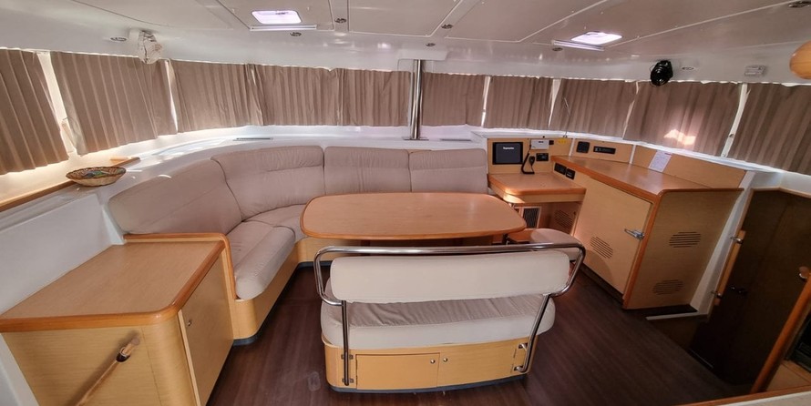 Lagoon 440 - 4 + 2 cab.