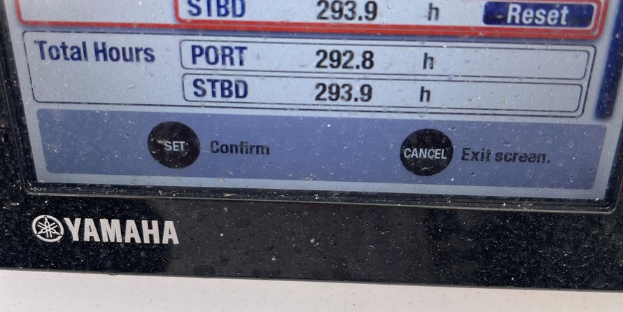 Yellowfin 32 offshore