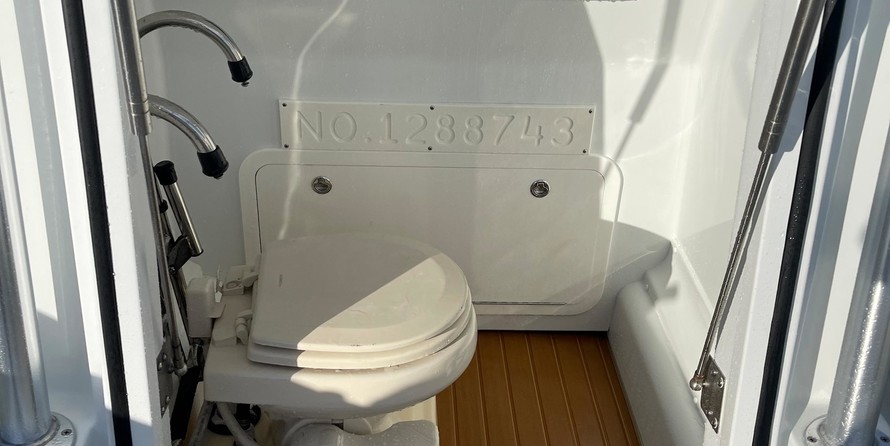 Yellowfin 32 offshore