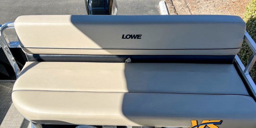 Lowe Ultra 182 Fish &amp; Cruise