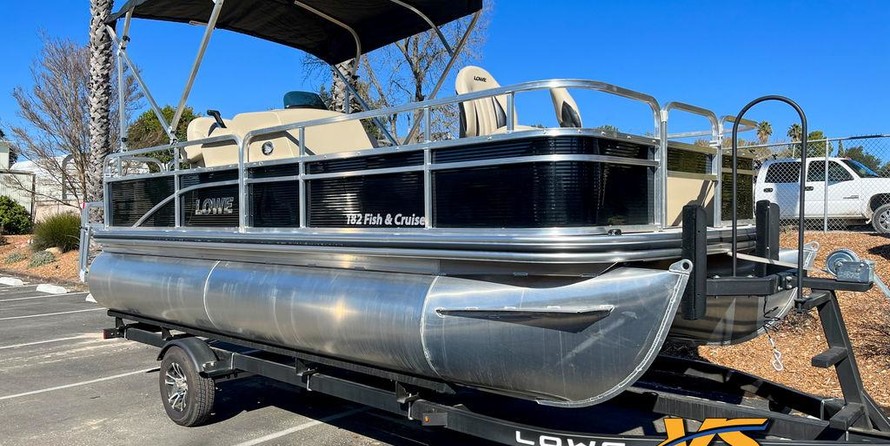 Lowe Ultra 182 Fish & Cruise